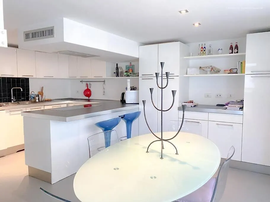アパート Milan Design Loft - 5 Mins From Fondazione Pradaアパートメント