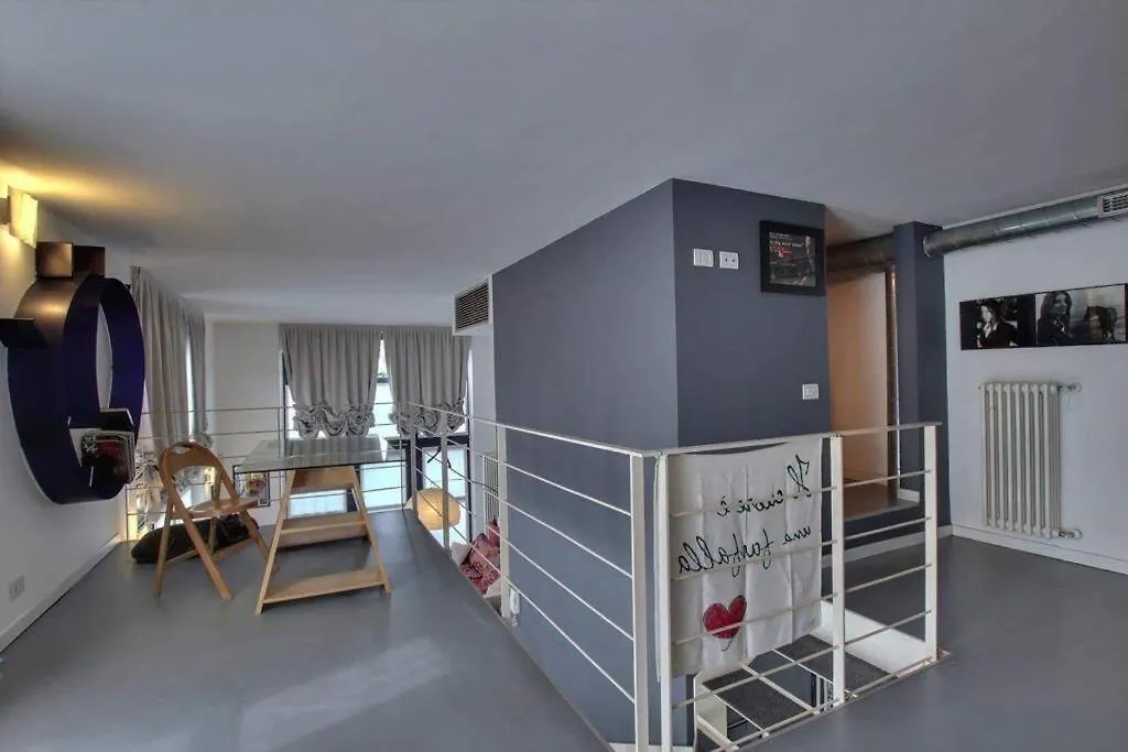 Milan Design Loft - 5 Mins From Fondazione Prada Apartment